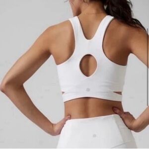 ATHLETA Conscious Cut Out Crop Top Crossover Sports Bra White Size Small
